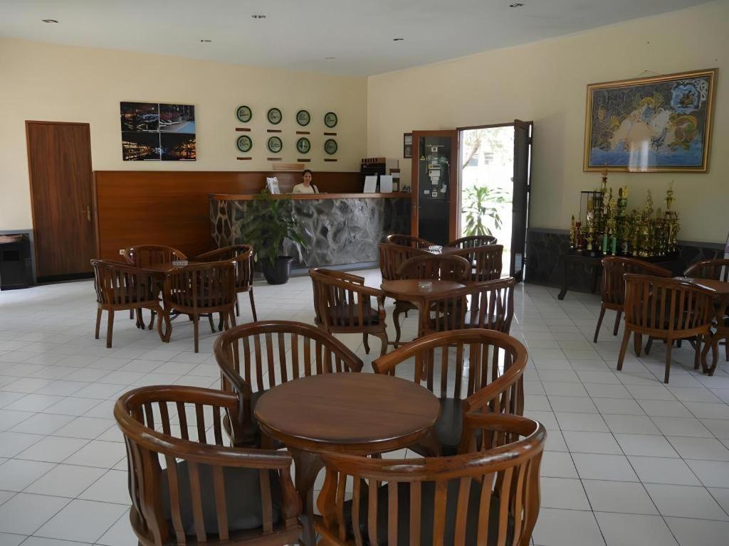 Augusta Sukabumi Hotel מראה חיצוני תמונה